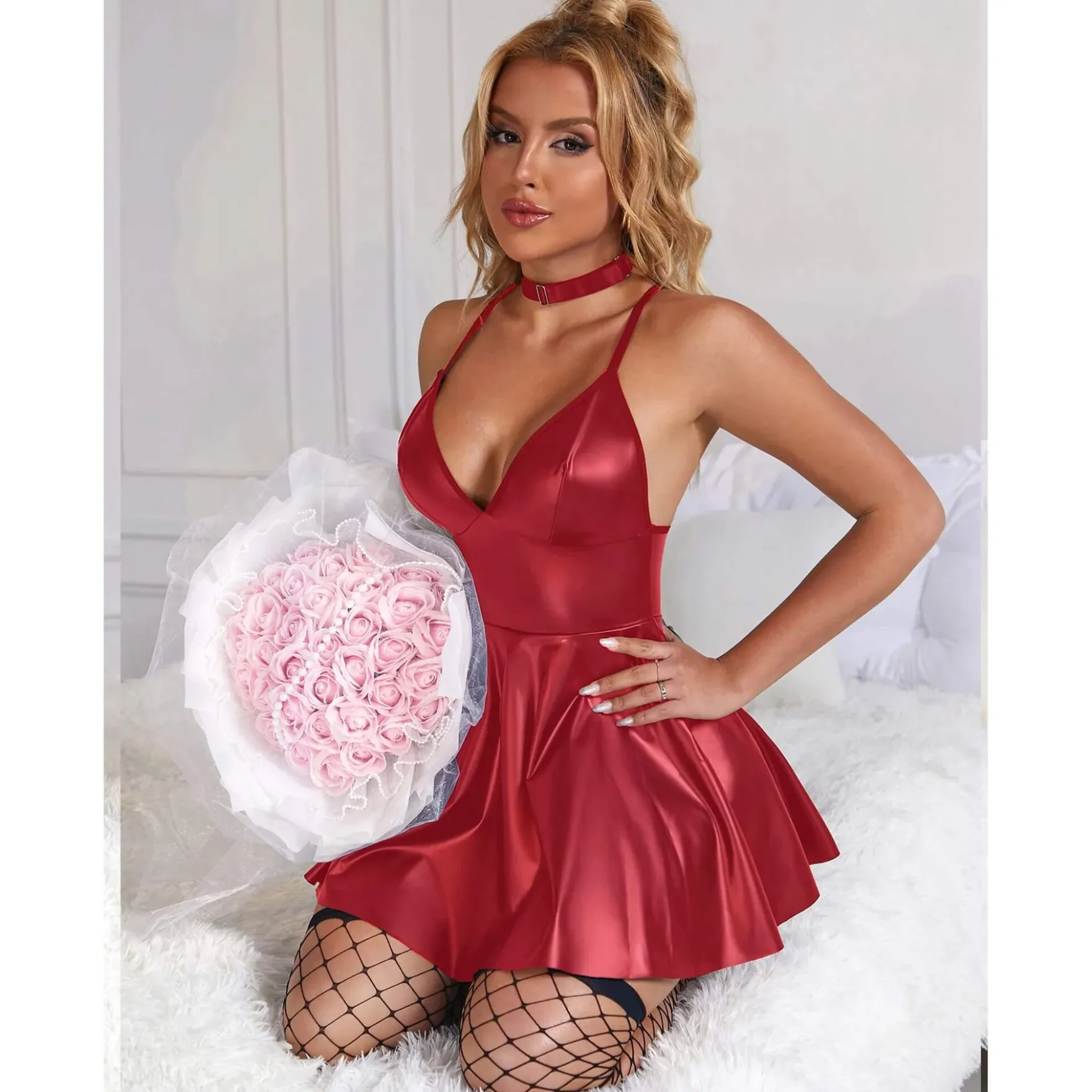 Keinonahkainen babydoll