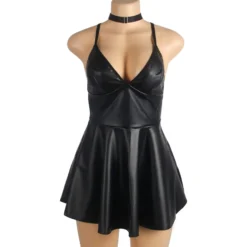 Keinonahkainen babydoll