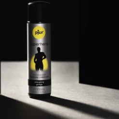 Pjur Superhero Energisoiva Liukkari 100 ml